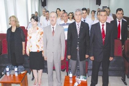 Başarılı kütüphaneciler ödüllendirildi