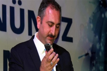 Başbakan, muhtarlara telefonla müjde verdi