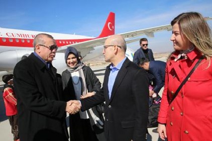 Başbakan Yardımcısı Şimşek: "Bu ülkeye bu elbise küçük geliyor"