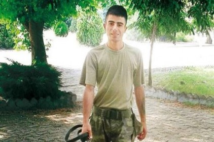 Başçavuşun kafasına miğferle vurduğu zorunlu asker öldü 