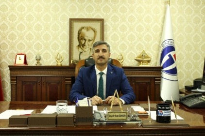 Başhekim Zengin, trafik düzenlemesi için Şahin&#039;e teşekkür etti