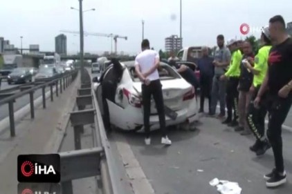 Basın ekspres yolunda 7 araç bir birine girdi: 1 yaralı