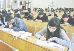 Başkalarının yerine sınava giren 9 kişi gözaltına alındı
