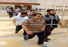 Başkalarının yerine sınava giren “jokerler” gözaltında