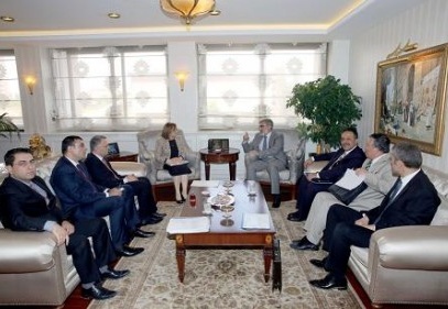 Başkan Şahin, Ankara’da kapı kapı dolaşıp, Bakanlar’dan destek istiyor