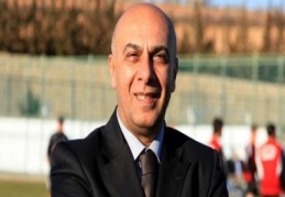 Başkan Ünsal Göksen istifa etti