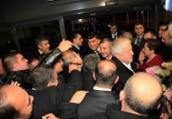 Başkanlar çiçeklerle karşılandı
