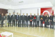 “Başkanlık sistemi Türkiye için uygun değil”
