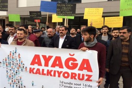 Başkanlık sistemine dünyada sadece üç Afrika ülkesi geçiş yapmış