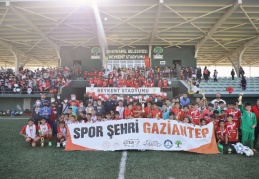 Basketbol, futbol, satranç ve yüzme yarışmaları yapıldı