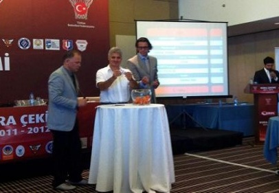 Basketbol 2.Liginin fikstürü kura çekimi ile belirlendi 