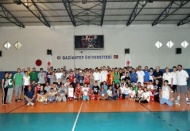 Basketbol yaz kampını ziyaret etti