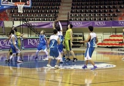 Basketbol Yıldız Erkek Takımı şampiyon oldu 