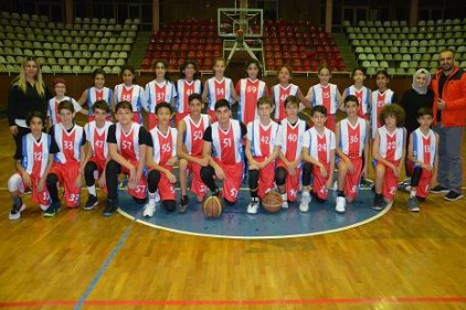 Basketbolcular, zirve için mücadele edecek