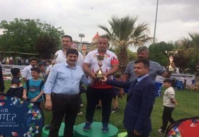 Başpehlivanlığı Enes Kaygın kazandı