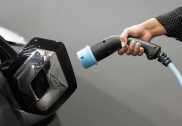 Bataryaları 15 dakikada dolduracak en hızlı elektrikli araç şarj cihazı üretildi