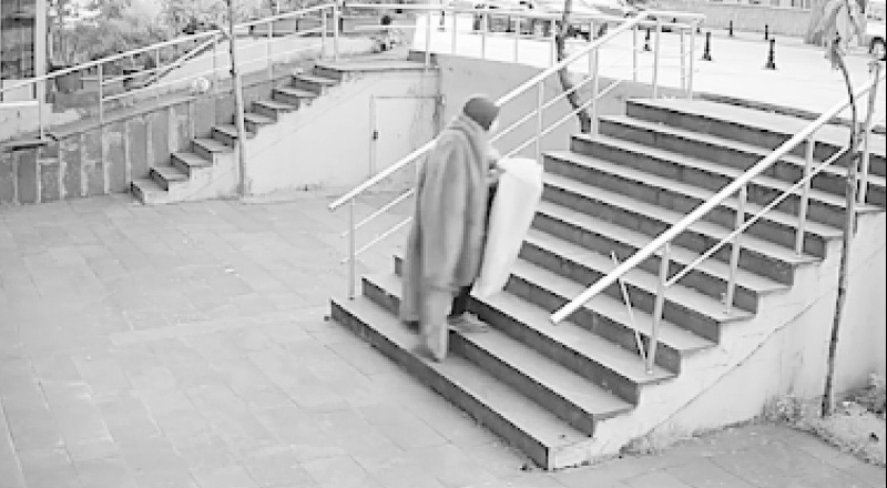 Battaniyeli hırsız polisten kaçamadı