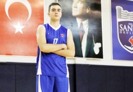 Batu Anlar, “U14 Yıldız Erkek Basketbol Milli Takım Kampı”na davet edildi