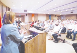 Bayram öncesi personele bin lira ikramiye verilecek