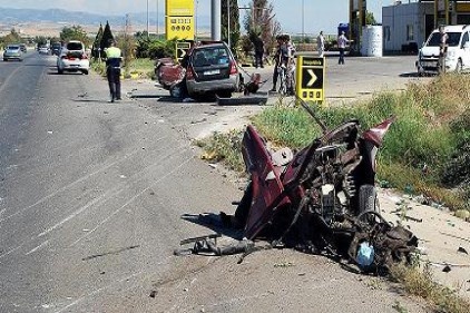 Bayram tatilinde trafik kazalarının acı bilançosu: 44 ölü, 288 yaralı