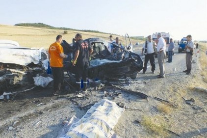 Bayramda trafik faciası: 86 ölü