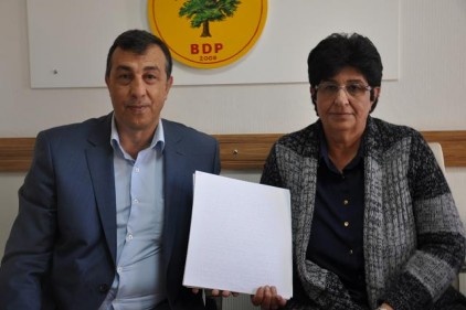 BDP&#8217;den Antep&#8217;te görme engelliler için seçim broşürü