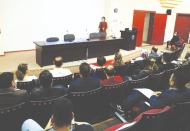 Beden dilimizin nasıl konuştuğu neler anlattığı önemli