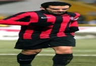 Bekir Ozan oynuyor