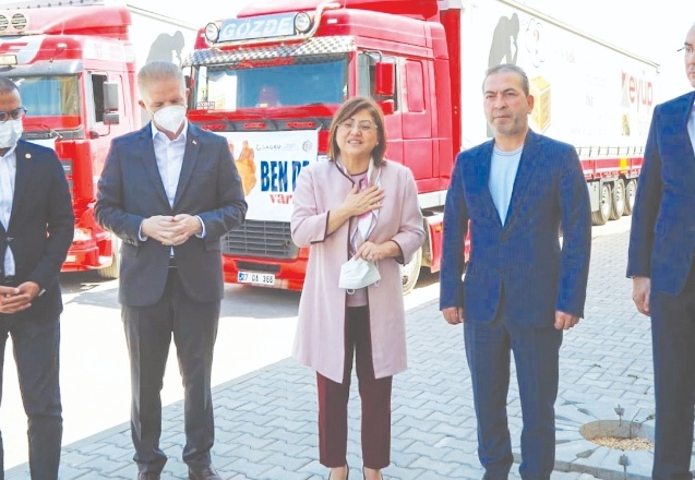 Şahin, maaşını afet bölgelerine bağışladı