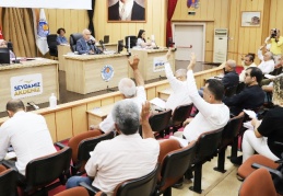 Belediye meclisinden “ayrımcılık kararı