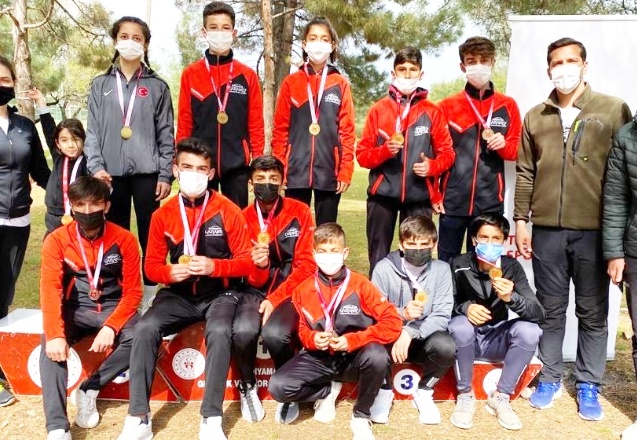 Belediye Spor Kulübü, 1. kademe şampiyonu oldu