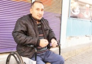 Belediyenin hediye ettiği akülü sandalyeyi hırsızlar çaldı