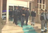 Belediyeyi taşladı