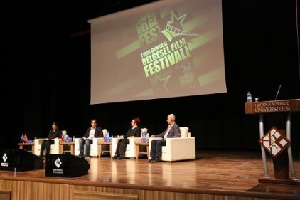 Belgesel fil gösterimi 2 gün sürdü