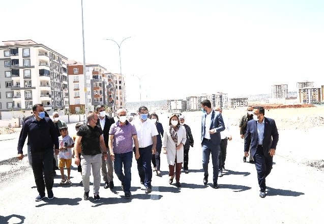 Belkıs ve Göllüce'de yapılan yeni yollarda sona geliniyor