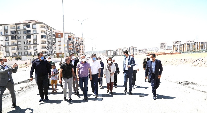 Belkıs ve Göllüce'de yapılan yeni yollarda sona geliniyor