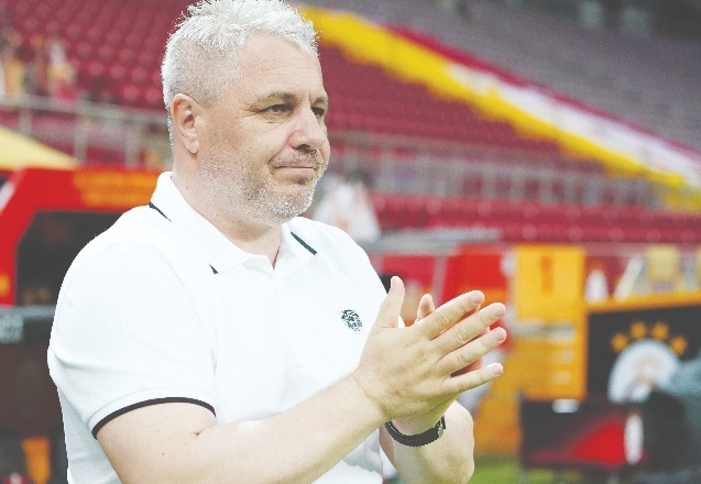 Beni yenecekseniz sahada yenin