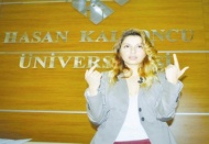 Benim için sahnenin yeri ayrı