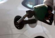 Benzin ve motorin 8 ayın en düşüğünde