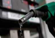 Benzin ve motorinde 5 kuruşluk indirim