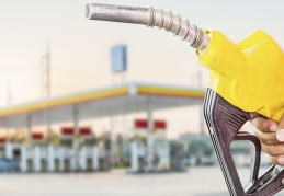 Benzin ve motorine bir büyük zam daha geliyor