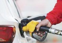 Benzin ve motorine bu gece de zam geliyor