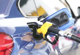 Benzin ve motorine zam bekleniyor