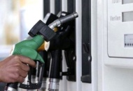 Benzin ve motorine zam geldi