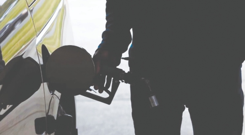 Benzine 29 kuruş zam yapıldı