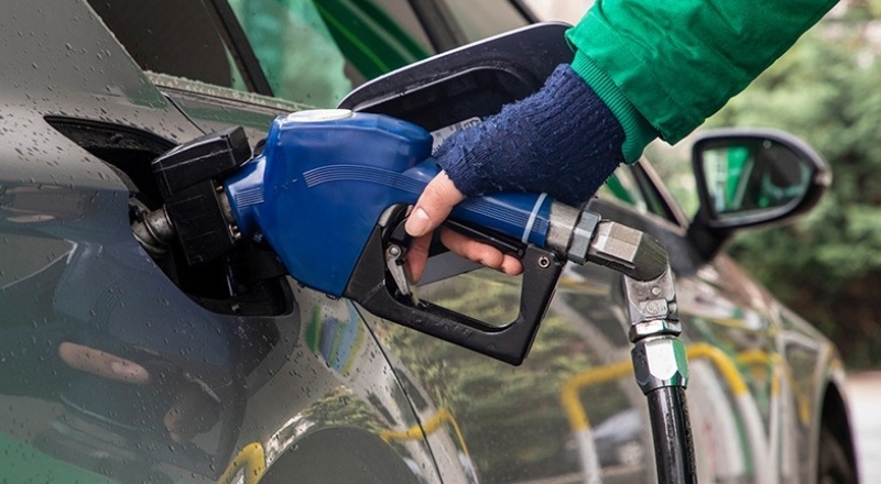 Benzine indirim geldi