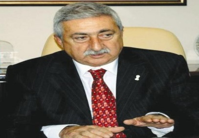 Benzine zam enflasyon hedefini olumsuz etkileyecek