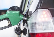 Benzine zam geliyor