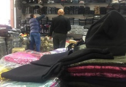 Bere, atkı ve eldivenler, tezgahlardaki yerini aldı