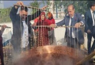 Bereketli toprakların şanslı insanlarıyız...